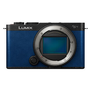 Panasonic LUMIX S9 body blue