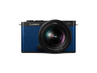 Panasonic LUMIX S9 blue + Lumix 20-60mm f/3.5-5.6