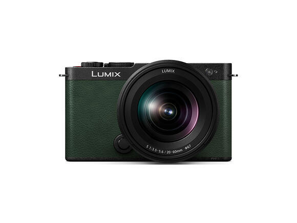Panasonic LUMIX S9 olive + Lumix 20-60mm f/3.5-5.61