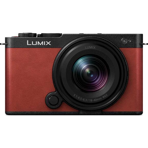 Panasonic LUMIX S9 red + Lumix 18-40mm f/4.5-6.31