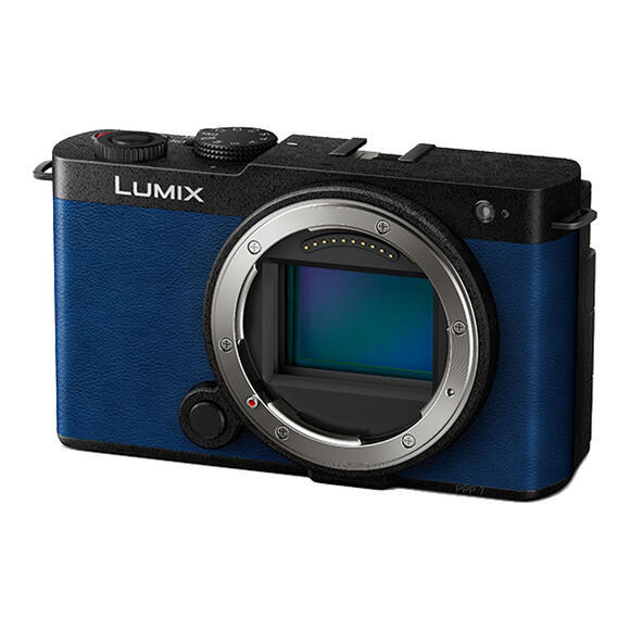 Panasonic LUMIX S9 body blue2