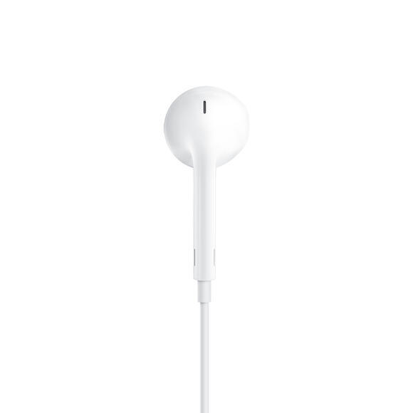 Apple EarPods with USB-C Connector4