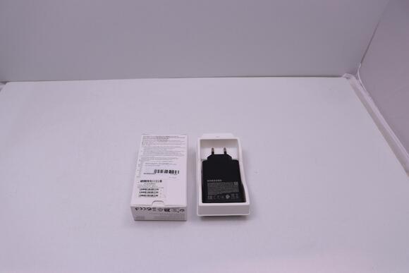 Samsung EP-T6530NBEG Power Adapter Trio 65W, Black6