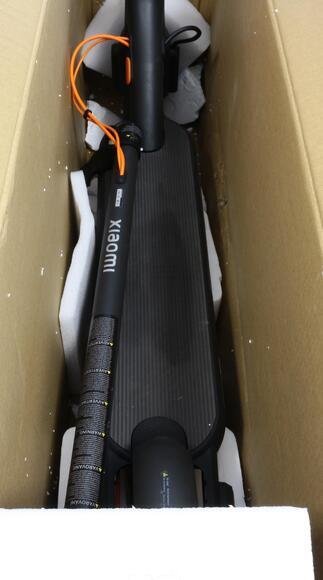 Xiaomi Electric Scooter 4 Go EU, Black/Orange7